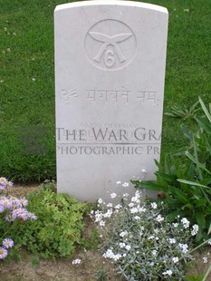 ANCONA WAR CEMETERY - BUDHE RAM THAPA, 